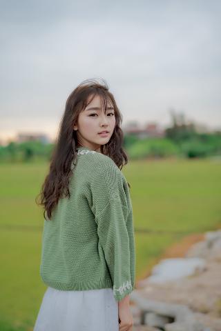 农村老女人PK视频的背景故事