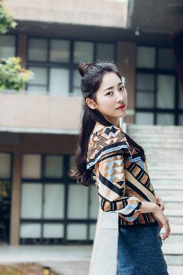 少妇人妻真实偷人精品视频