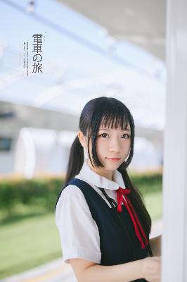 王局长把乳罩解开吃胸的动态图