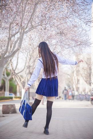 宝贝再忍点灬舒服灬大点视频