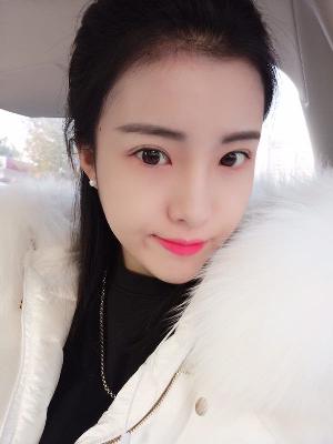 强摸秘书人妻大乳BD