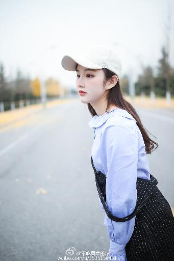 韩国理伦少妇4做爰