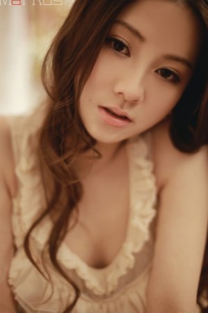 美少女免费高清版观看
