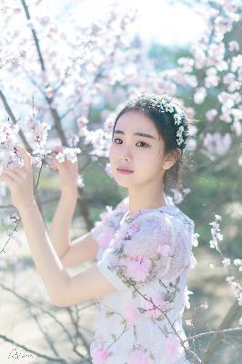 少妇被按摩师摸高潮了