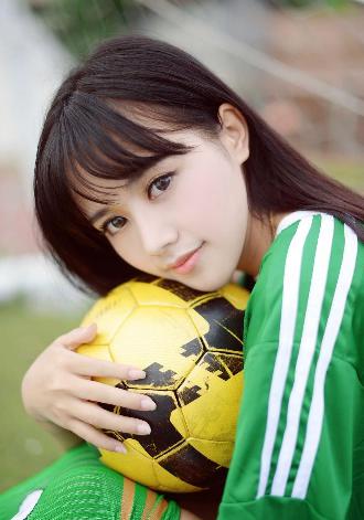 少女第一次第1集在线观看