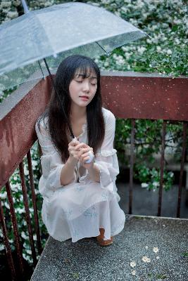 腹肌小奶狗的裤子里面的东西